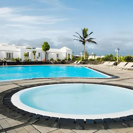 11 - Caleta Campos Дом отдыха *