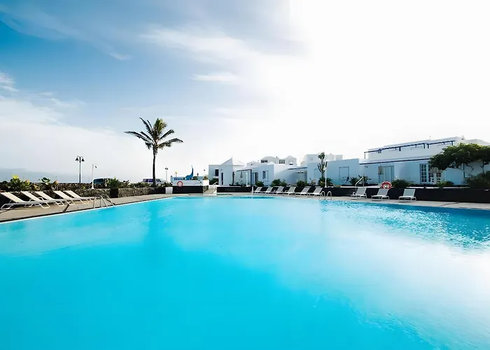 11 - Caleta Campos *