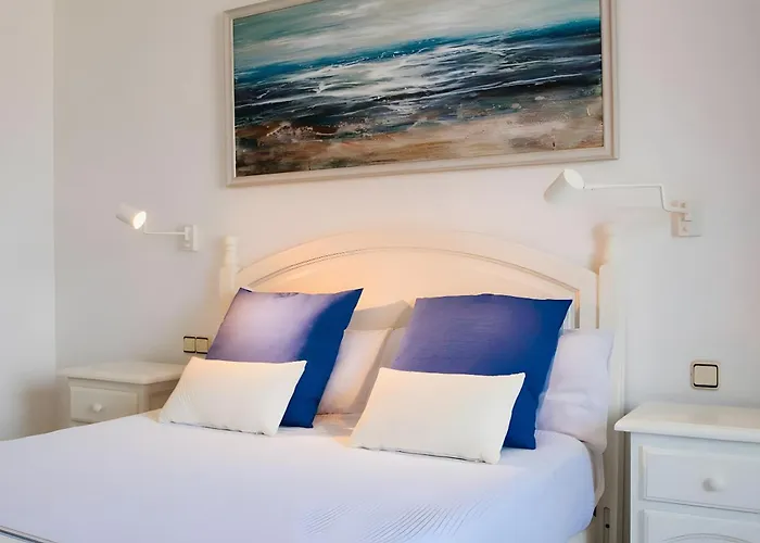 11 - Caleta Campos Semesterbostad