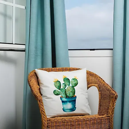 11 - Caleta Campos *